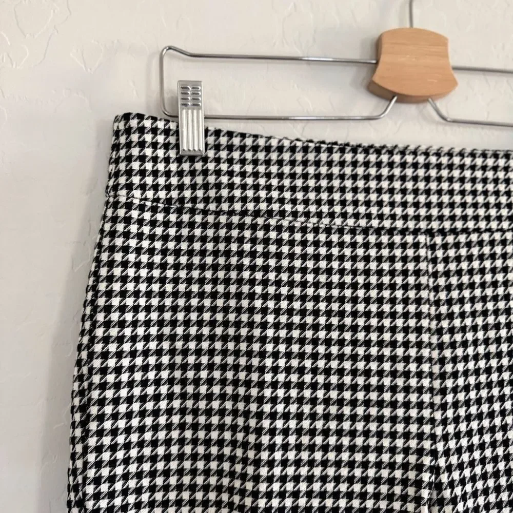 Talbots bold houndstooth